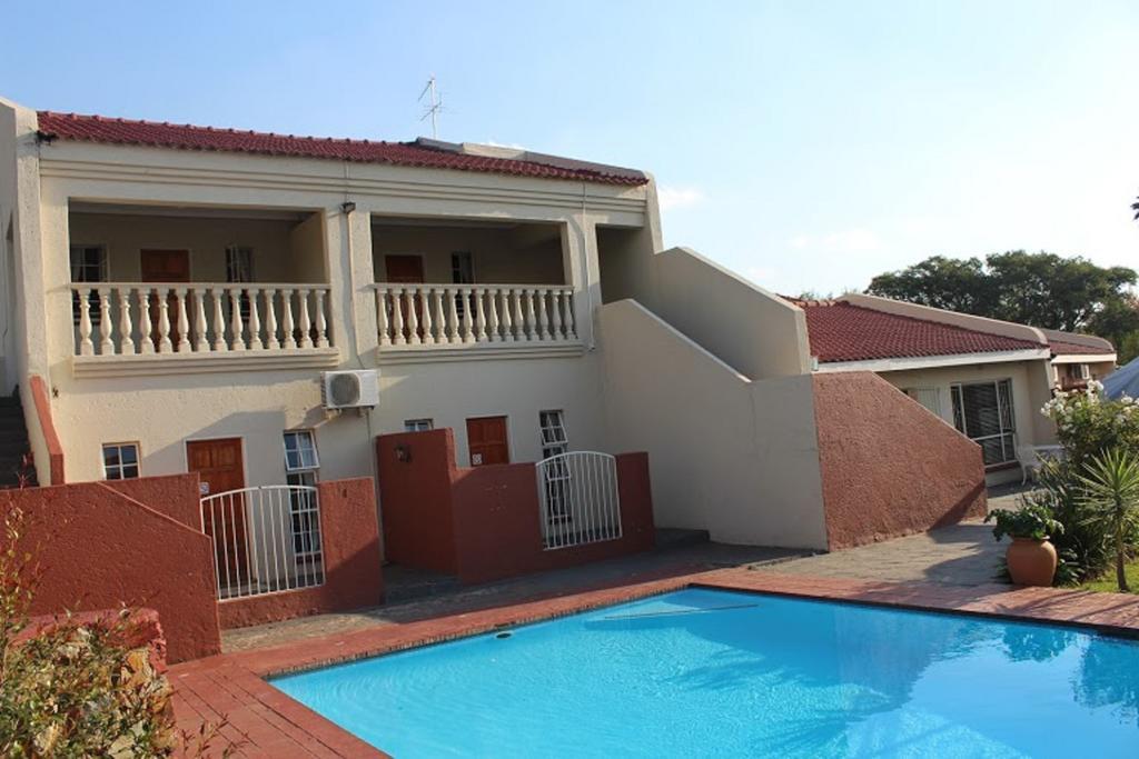 Flamboyant Guest Lodge Johannesburg Luaran gambar